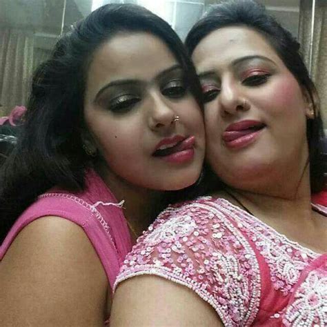 desi aunty hub|Desi Aunty Porn Videos 